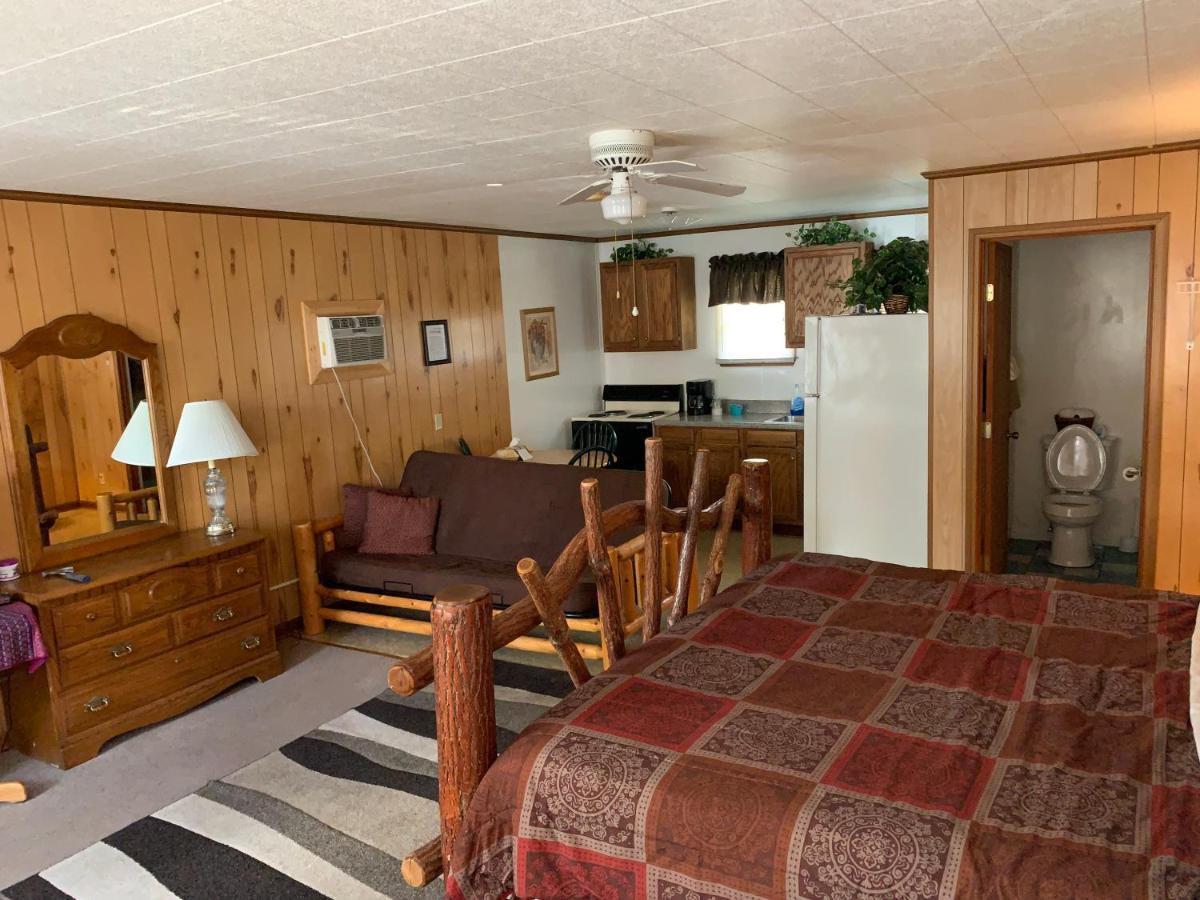 Phillips Historic Motel & Cottages 로빈스빌 외부 사진