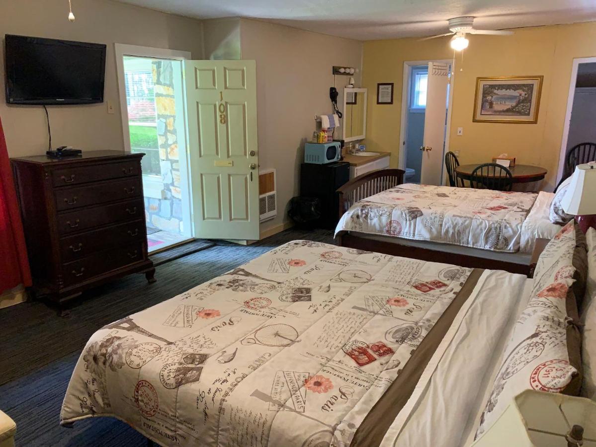 Phillips Historic Motel & Cottages 로빈스빌 외부 사진