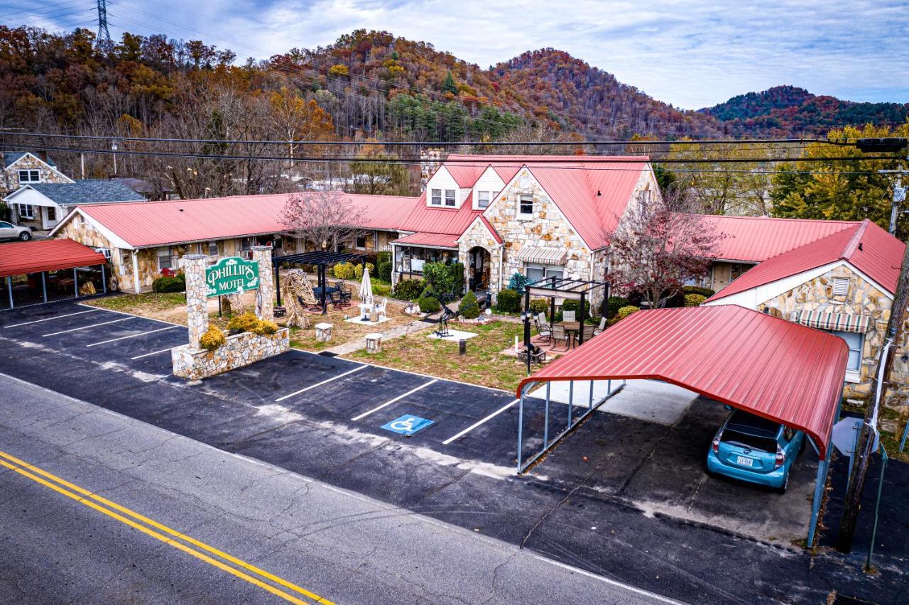 Phillips Historic Motel & Cottages 로빈스빌 외부 사진