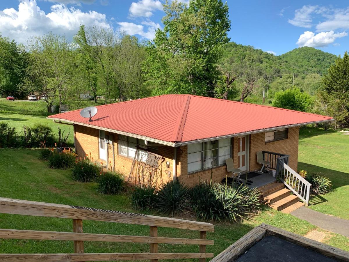 Phillips Historic Motel & Cottages 로빈스빌 외부 사진