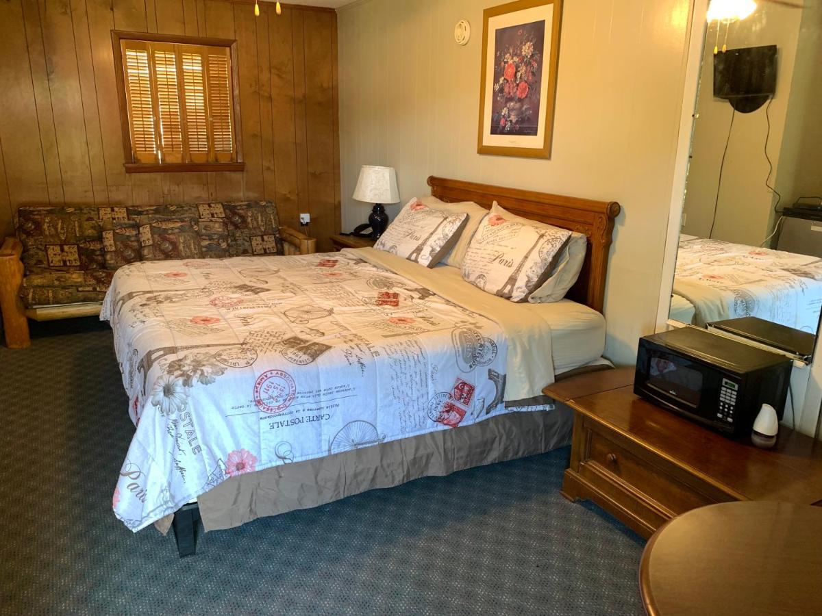 Phillips Historic Motel & Cottages 로빈스빌 외부 사진